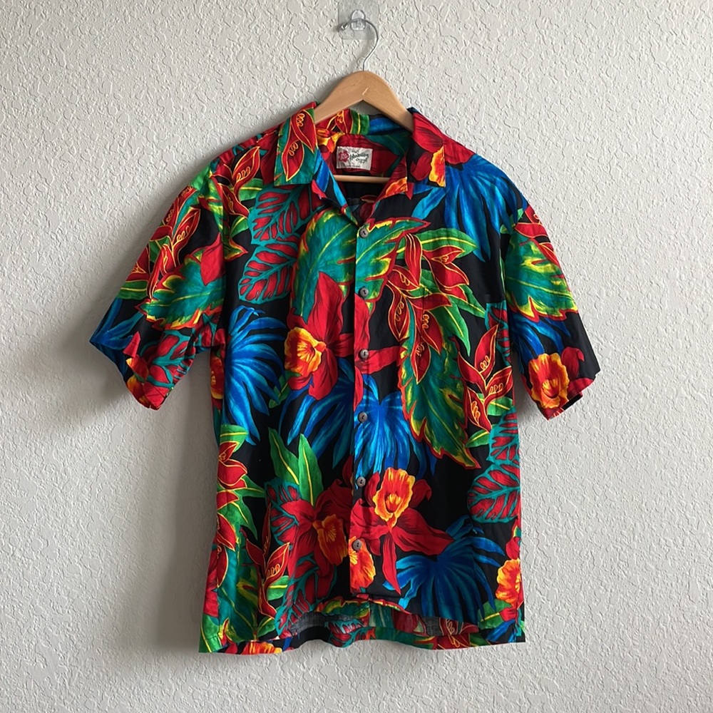 Hilo Hattie Hawaiian Collared / Button Down Men’s XL Shirt